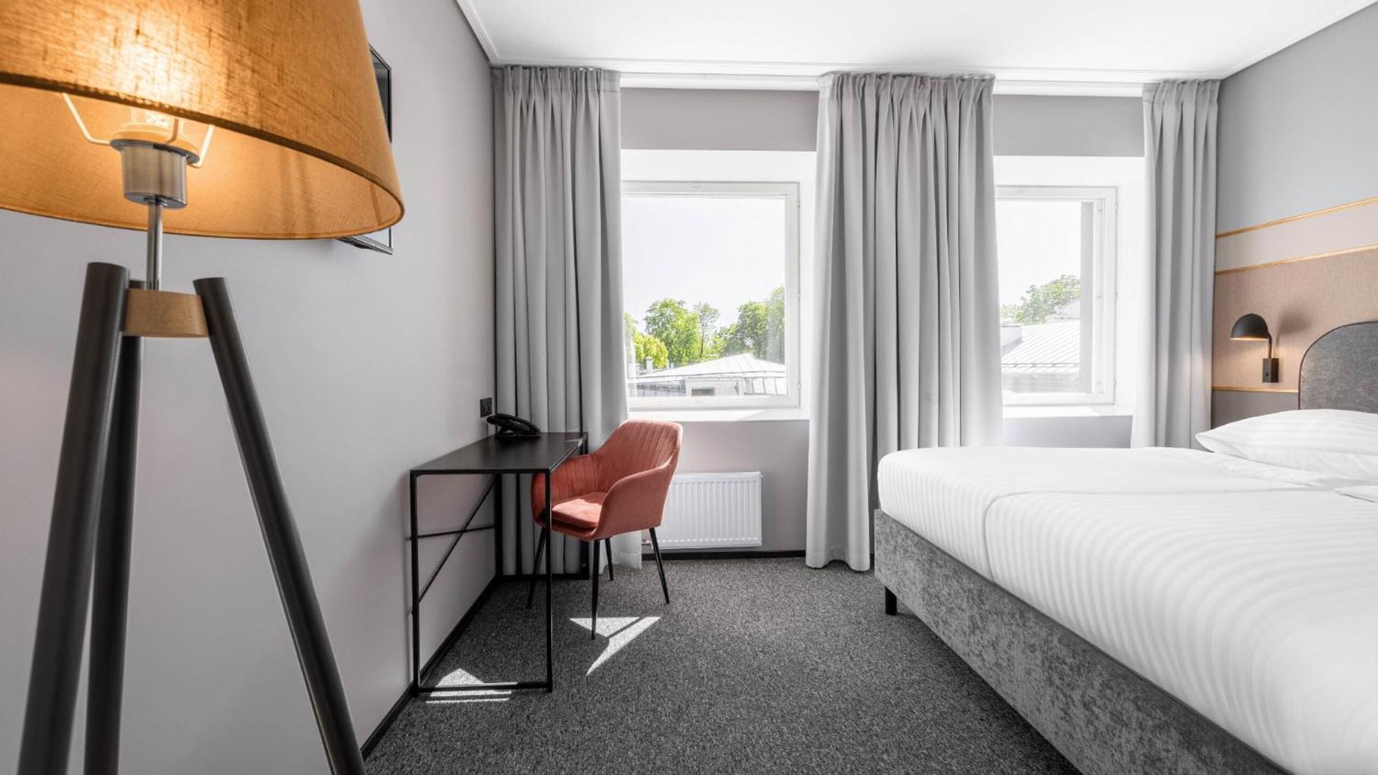 Fonnental Design Hotel ทาลลินน์ ภายนอก รูปภาพ