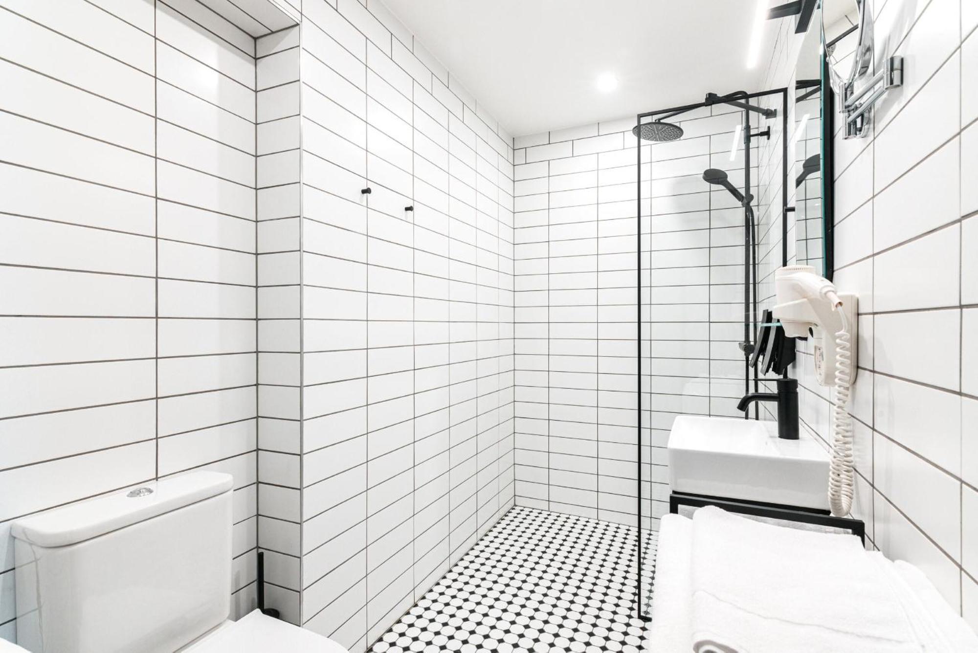 Fonnental Design Hotel ทาลลินน์ ภายนอก รูปภาพ