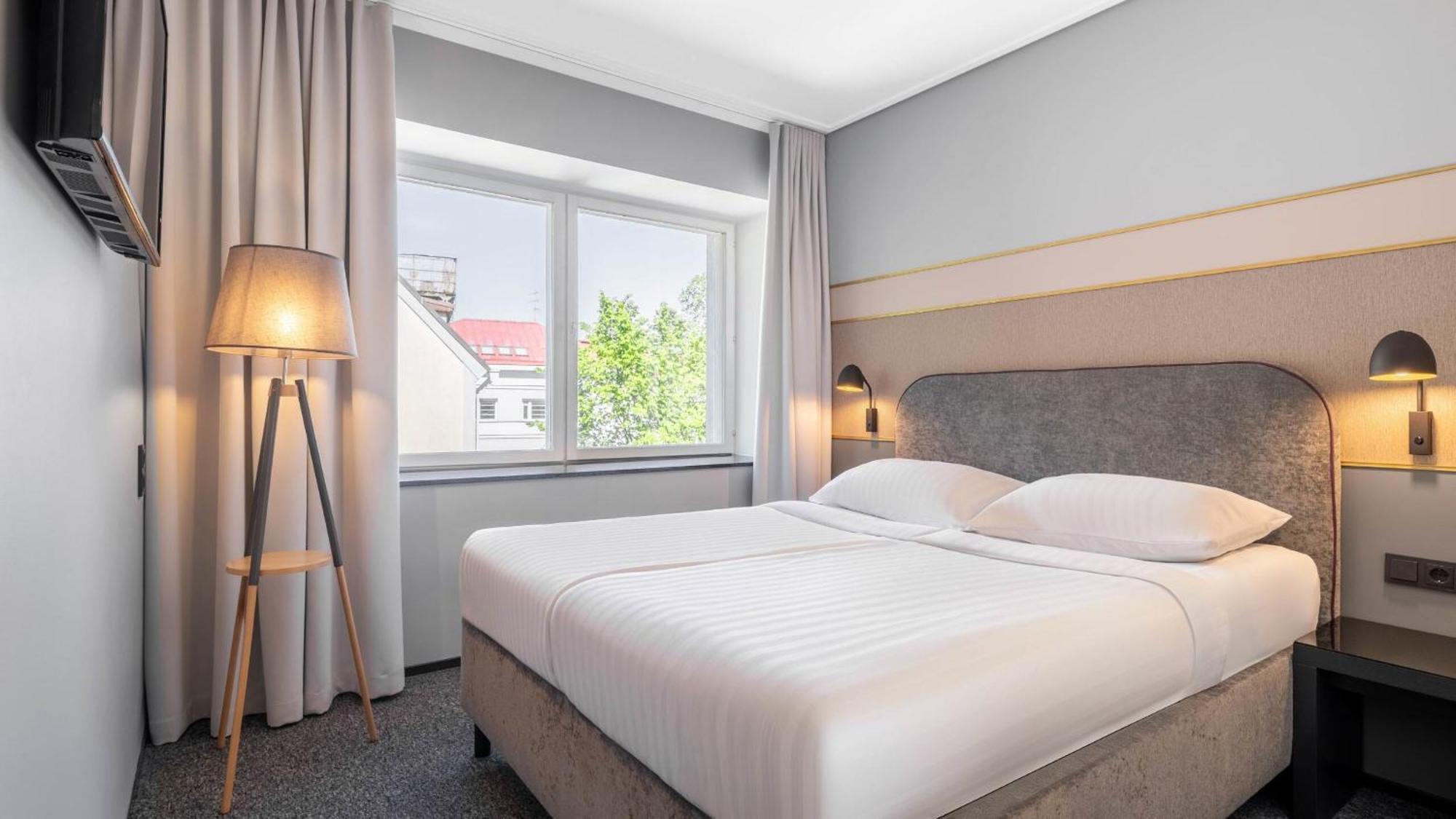 Fonnental Design Hotel ทาลลินน์ ภายนอก รูปภาพ